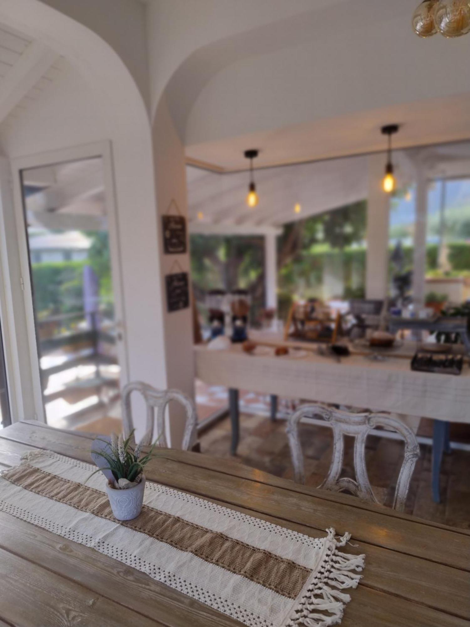 Grotta Dei Puntali B&B คารินิ ภายนอก รูปภาพ